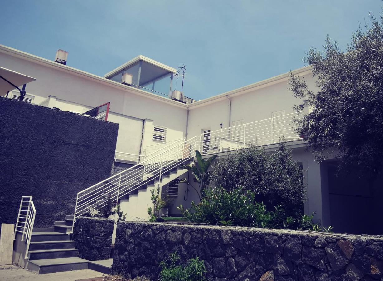 Apartamento La Casa Dei Capperi - The House Of Capers 1 Acireale Exterior foto